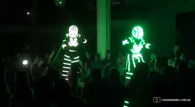 Robots led