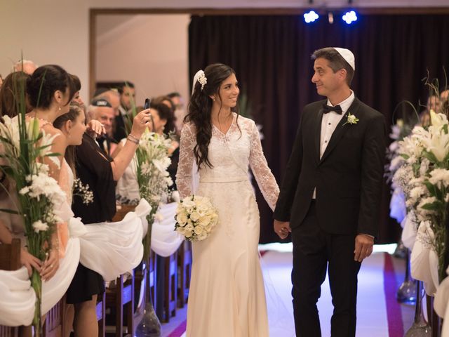 El casamiento de Nico y Juli en Pilar, Buenos Aires 21