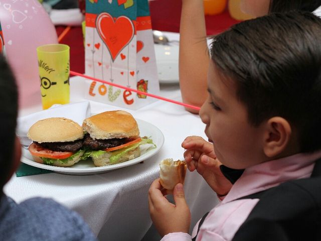 El casamiento de Barby y Luciano en San Carlos de Bariloche, Río Negro 8