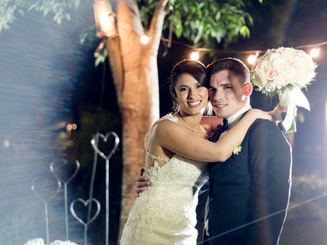 El casamiento de Lucas y Victoria en Berazategui, Buenos Aires 21