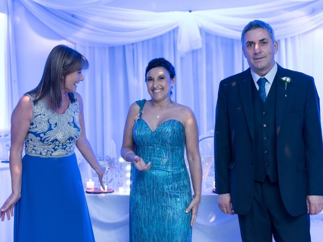 El casamiento de Lucas y Victoria en Berazategui, Buenos Aires 24