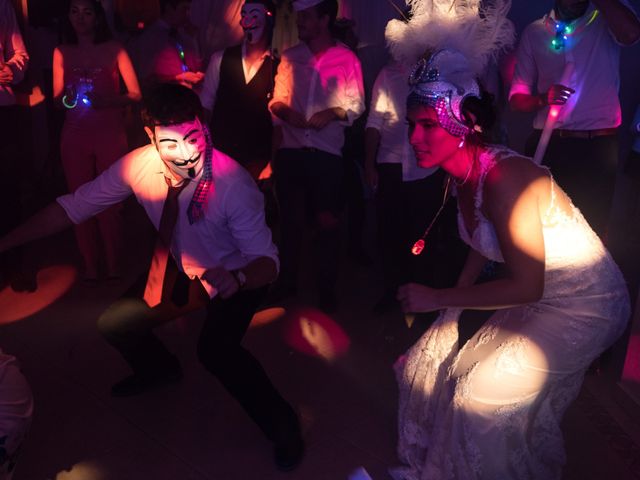 El casamiento de Lucas y Victoria en Berazategui, Buenos Aires 62