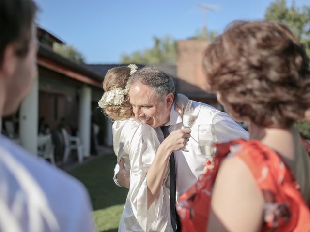 El casamiento de Javier y Lucila en Moreno, Buenos Aires 36
