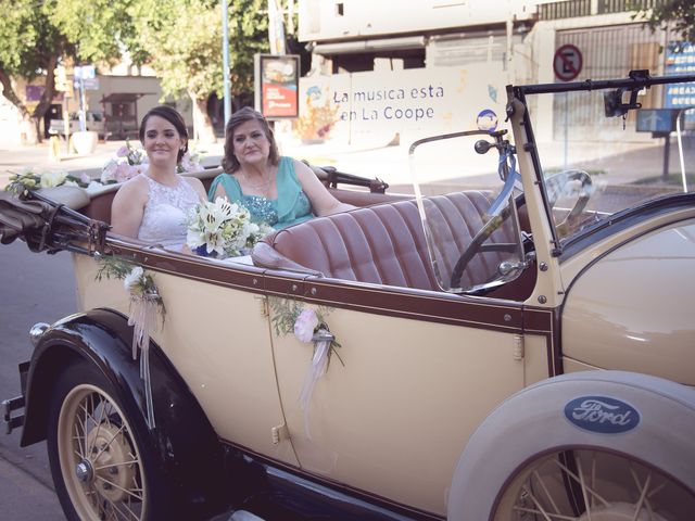 El casamiento de Carolina y Pablo en Mendoza, Mendoza 10