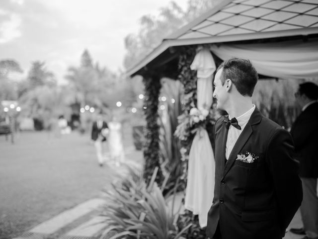 El casamiento de Patricio y Florencia en Burzaco, Buenos Aires 37