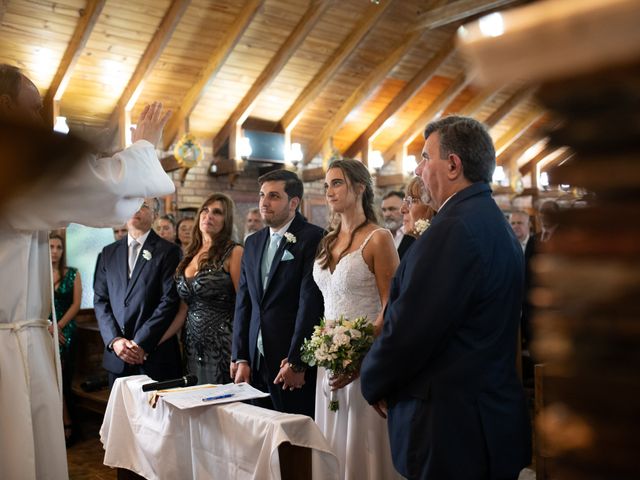 El casamiento de Ignacio y Florencia en Río Ceballos, Córdoba 16