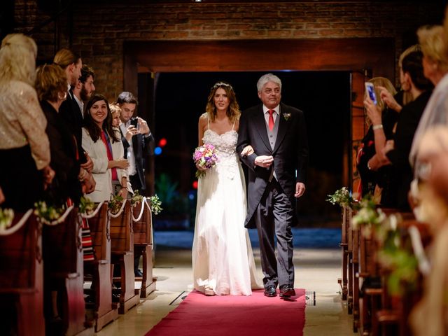 El casamiento de Fernando y Laura en Benavídez, Buenos Aires 24