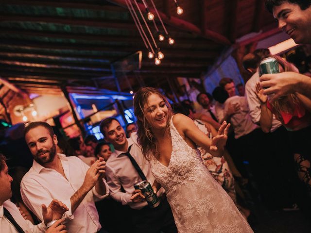 El casamiento de Agustín y Mariana en Tres Arroyos, Buenos Aires 62