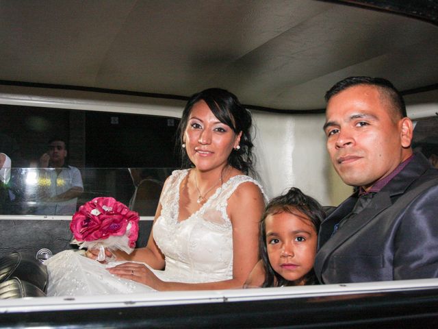 El casamiento de Juan y Mica en Neuquén, Neuquén 17