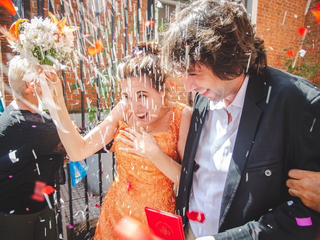 El casamiento de Adrián y Macarena en Caballito, Capital Federal 5
