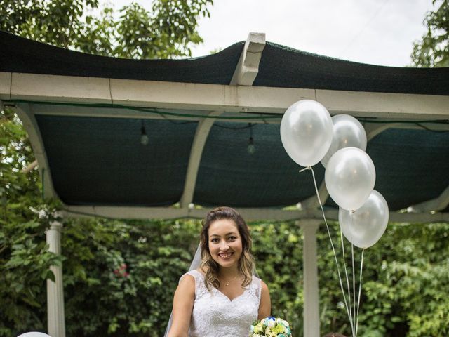 El casamiento de Lucas y Evelyn en Barrio Parque Leloir, Buenos Aires 15