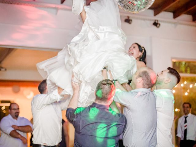 El casamiento de Mauricio y Evelyn en Adrogué, Buenos Aires 40