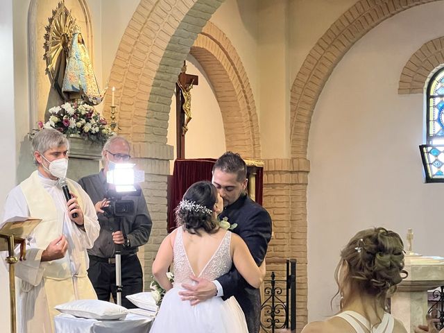 El casamiento de Sofia y Daniel en Mataderos, Capital Federal 13