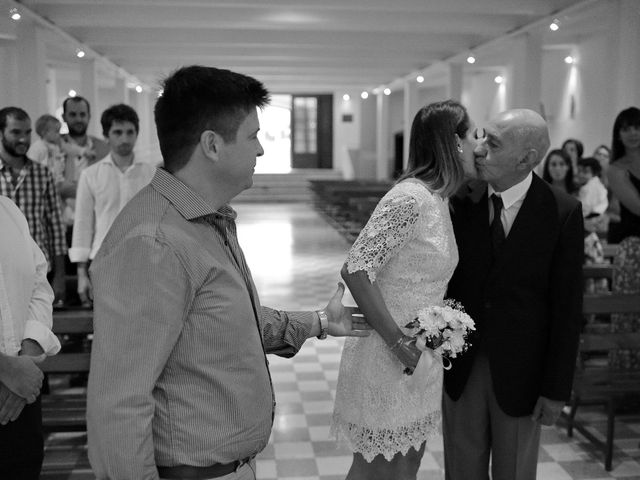 El casamiento de Alejandro y Alejandra en Berazategui, Buenos Aires 20