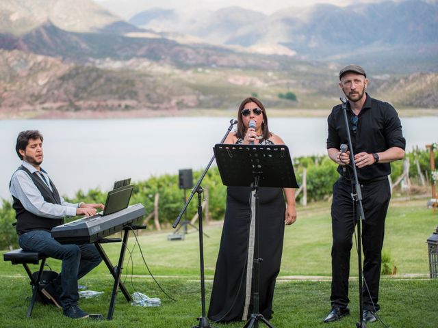 El casamiento de Andrés y Ludmila en Mendoza, Mendoza 29