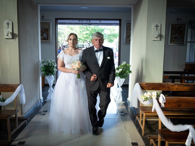 El casamiento de Esteban y Ayelen en Mendoza, Mendoza 15
