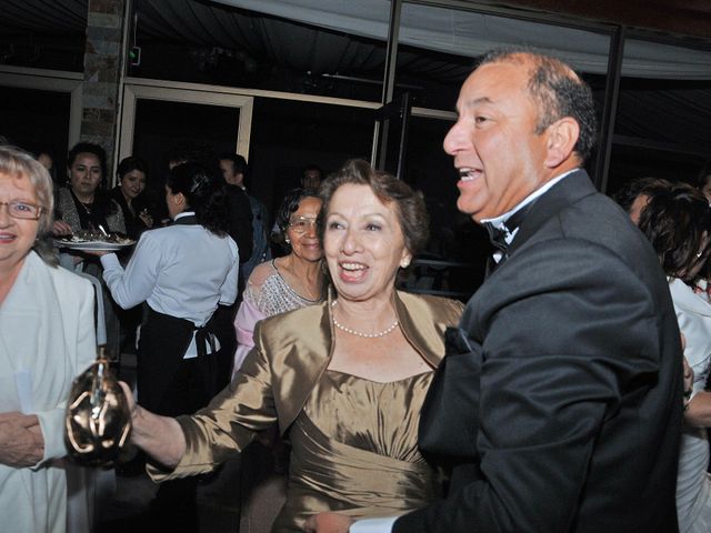 El casamiento de Rodolfo y Melania en Aero Club Rosario, Santa Fe 41