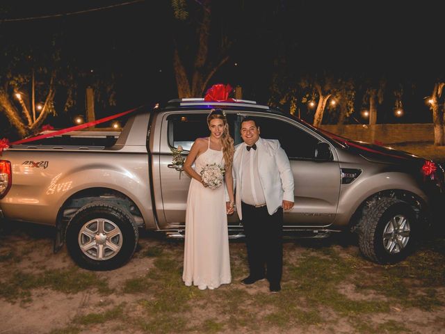 El casamiento de Exequiel y Evelyn en Parana, Entre Ríos 16