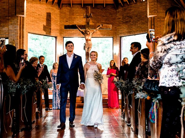 El casamiento de Tomi y Belu en Carilo, Buenos Aires 54