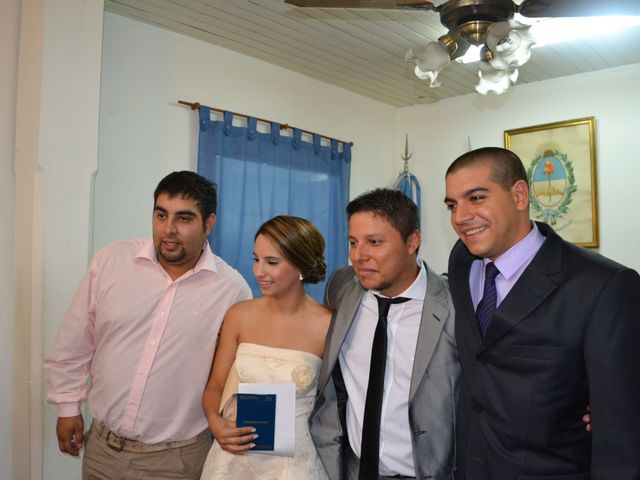 El casamiento de Maira y Daniel en Berazategui, Buenos Aires 10