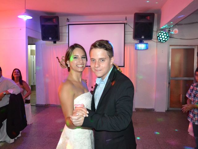 El casamiento de Maira y Daniel en Berazategui, Buenos Aires 40