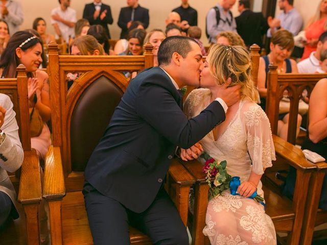 El casamiento de Joni y Flor en Caballito, Capital Federal 6
