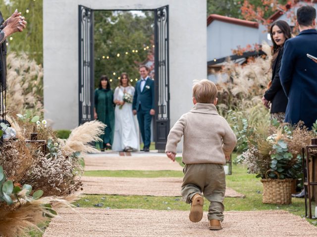 El casamiento de Fer y Lara en Capilla Del Señor, Buenos Aires 56