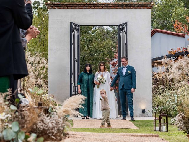 El casamiento de Fer y Lara en Capilla Del Señor, Buenos Aires 57