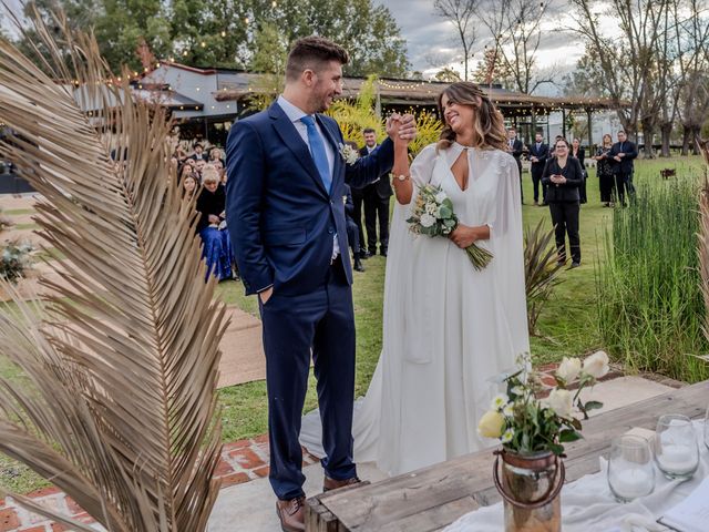 El casamiento de Fer y Lara en Capilla Del Señor, Buenos Aires 77