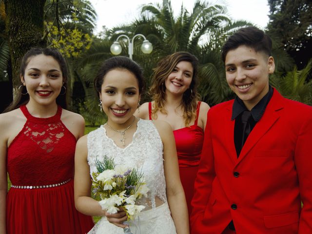 El casamiento de Sebastián y Agustina en Burzaco, Buenos Aires 13