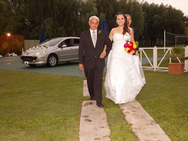 El casamiento de Ezequiel y Pamela en Burzaco, Buenos Aires 4