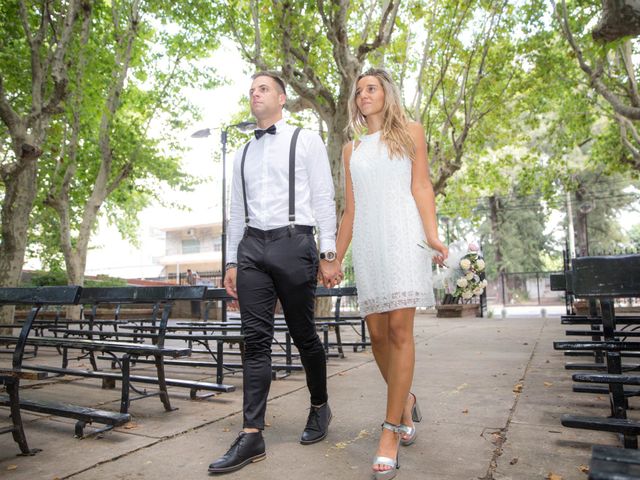 El casamiento de Juan y Estefania en Olivos, Buenos Aires 19