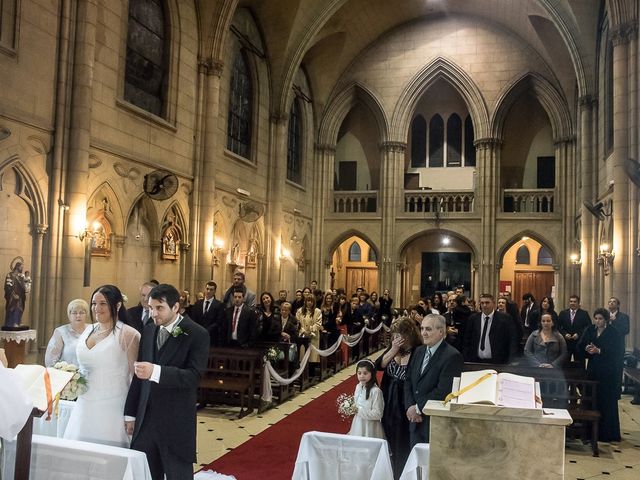 El casamiento de Juan y Romina en Saavedra, Capital Federal 20