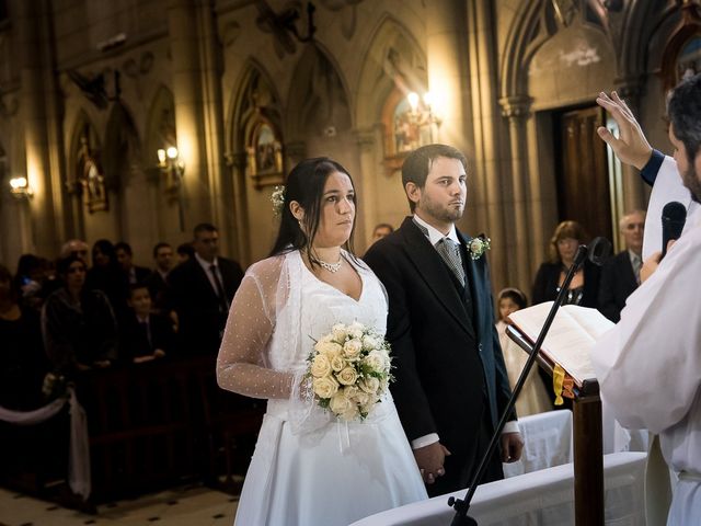 El casamiento de Juan y Romina en Saavedra, Capital Federal 38