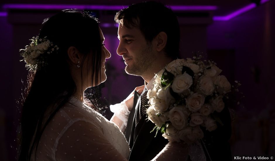 El casamiento de Juan y Romina en Saavedra, Capital Federal