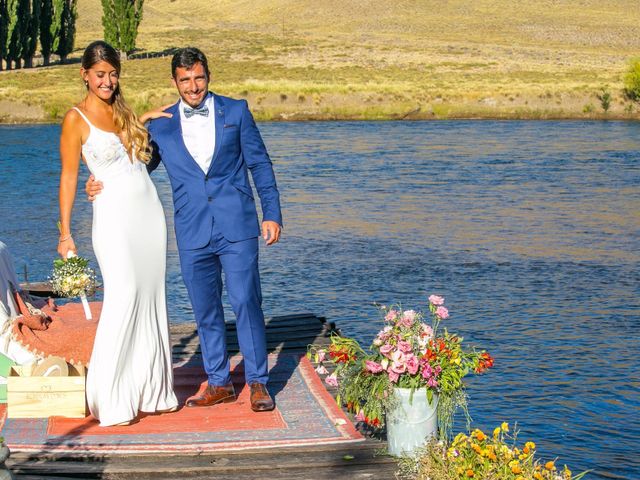 El casamiento de Julían y Débora en San Carlos de Bariloche, Río Negro 17