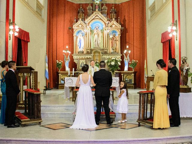 El casamiento de Ezequiel y Mariel en Rosario, Santa Fe 27