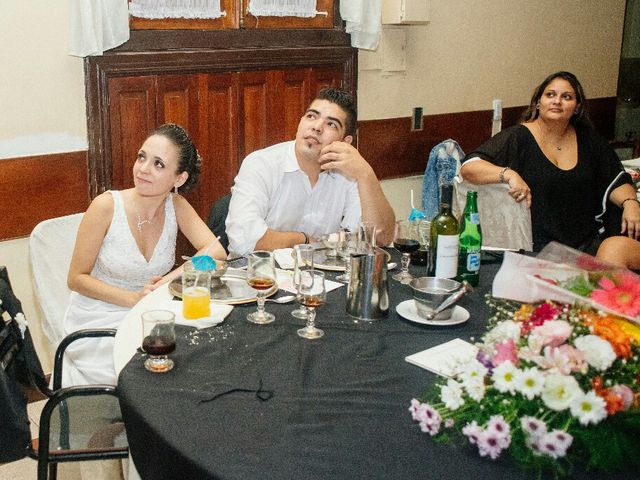 El casamiento de Ezequiel y Mariel en Rosario, Santa Fe 87