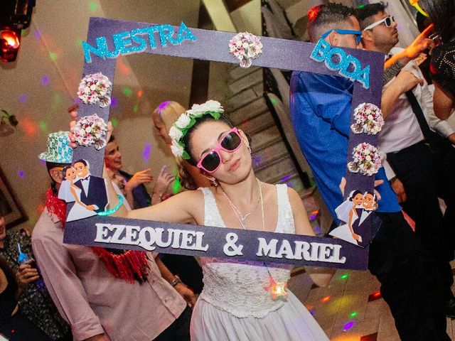 El casamiento de Ezequiel y Mariel en Rosario, Santa Fe 100