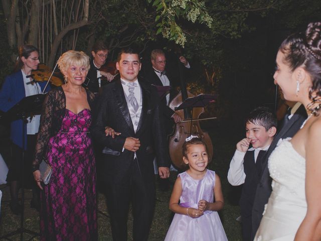 El casamiento de Alejandro y Alejandra en Del Viso, Buenos Aires 13