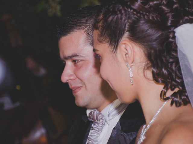 El casamiento de Alejandro y Alejandra en Del Viso, Buenos Aires 26