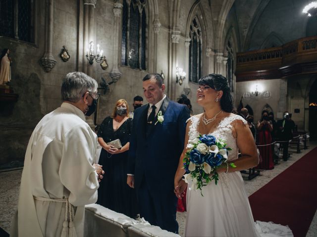 El casamiento de Ale y Flor en Avellaneda, Buenos Aires 16