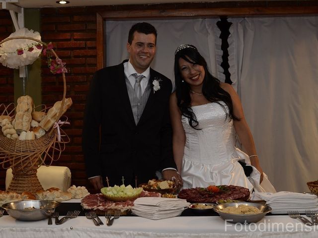 El casamiento de Cristian y Ruth en Moreno, Buenos Aires 28