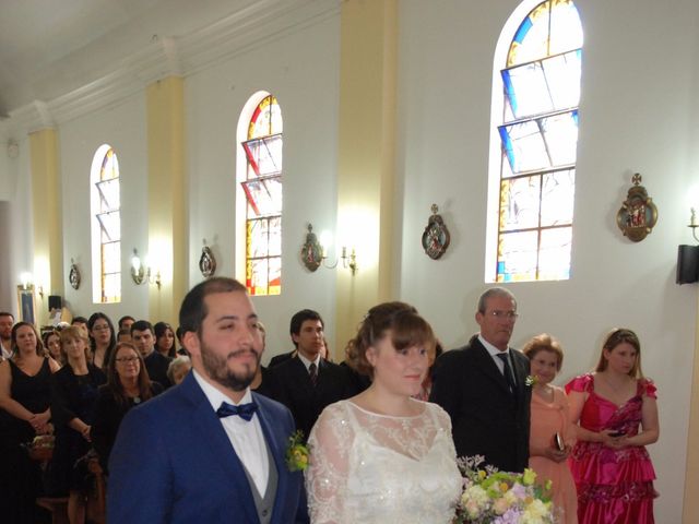 El casamiento de Juan y Cele en Bme Bavio Gral Mansilla, Buenos Aires 17