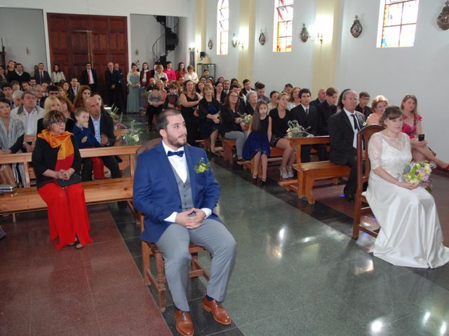 El casamiento de Juan y Cele en Bme Bavio Gral Mansilla, Buenos Aires 21