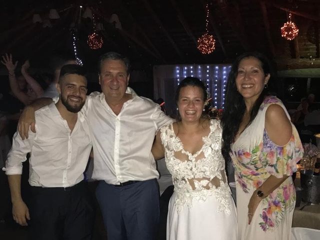 El casamiento de Esteban y Yanina en Garupá, Misiones 9