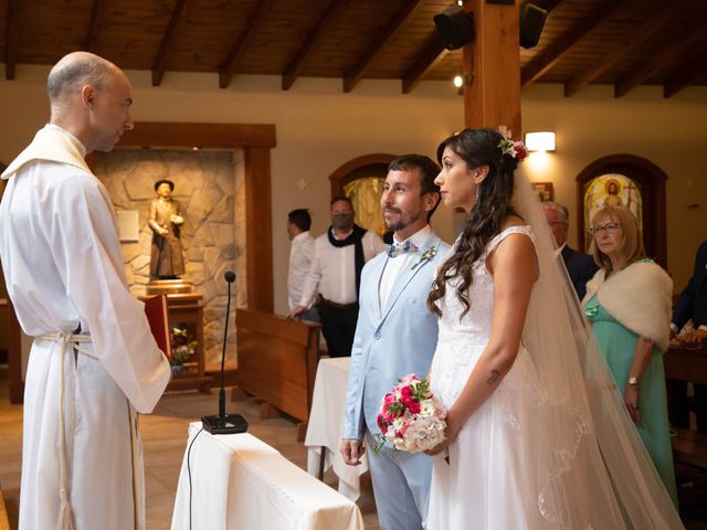 El casamiento de Juan Andrés y Analía en Neuquén, Neuquén 28