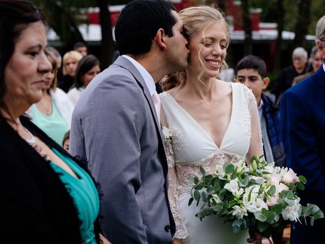 El casamiento de Darío y Nahir en Los Cardales, Buenos Aires 29