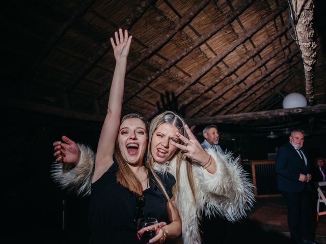 El casamiento de Nico y Sofi en La Plata, Buenos Aires 6