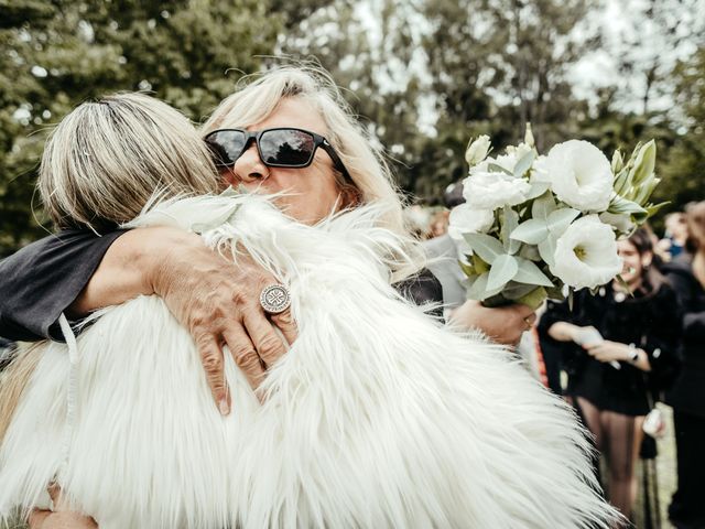 El casamiento de Nico y Sofi en La Plata, Buenos Aires 32